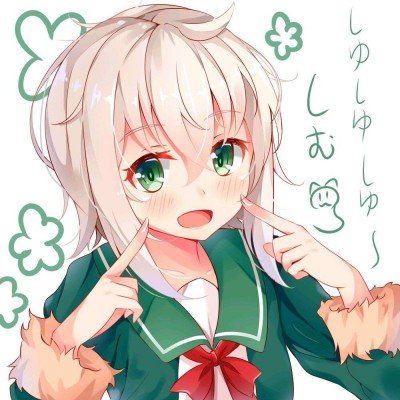 七旬老人跪地施救